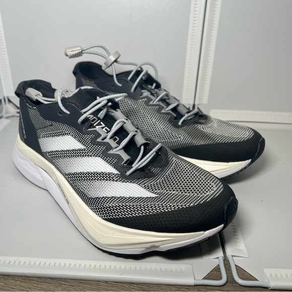 adidas Shoes - Women’s black grey Adizero Boston 12 running shoes size 6.5 excellent condition